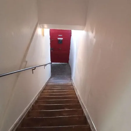 شقة Numero 2 1er Etage Gauche Laroquebrou